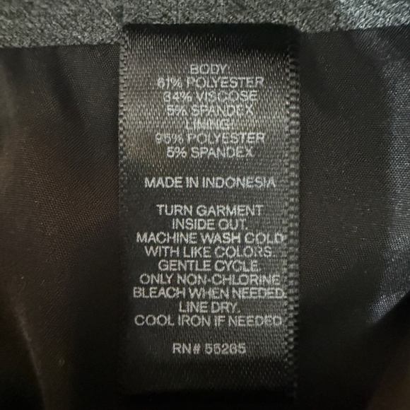 Express Pencil Skirt w/ Belt Detail – Charcoal Grey 8 - Picture 10 of 12